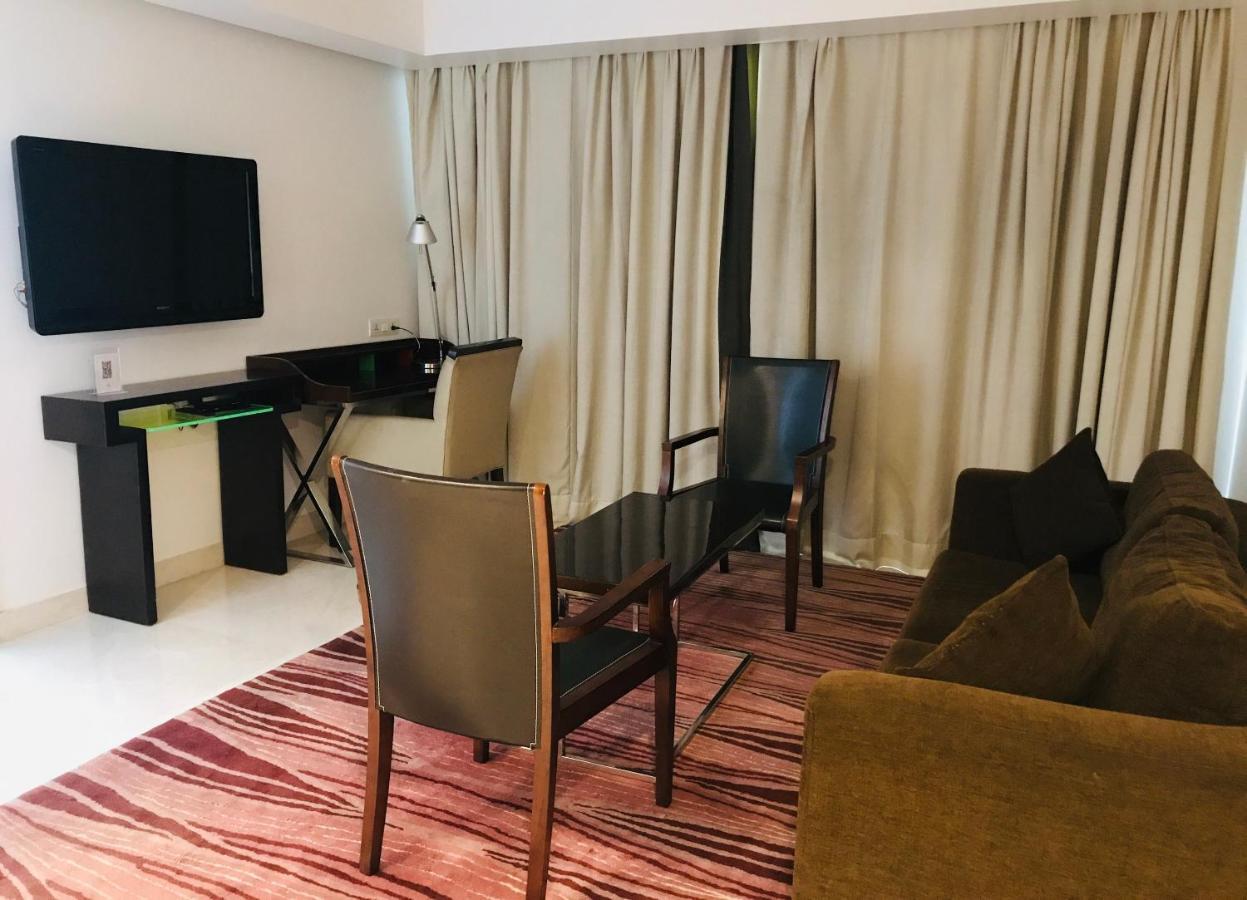 Golden Tulip City Centre Gurgaon Exterior photo